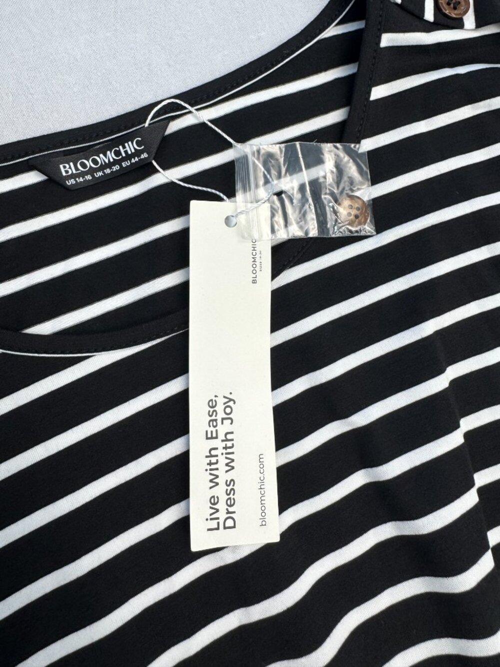 NWT BloomChic Supersoft Essentials Black White Stripe A-Line T-Shirt Dress 14-16 - Picture 8 of 13